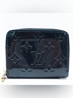 Louis Vuitton green Vernis Patent Monogram wallet
